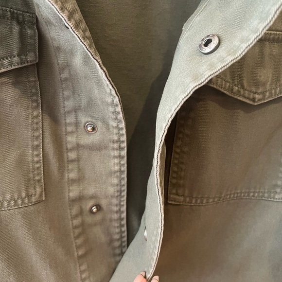 Jacket - Picture 5 of 6